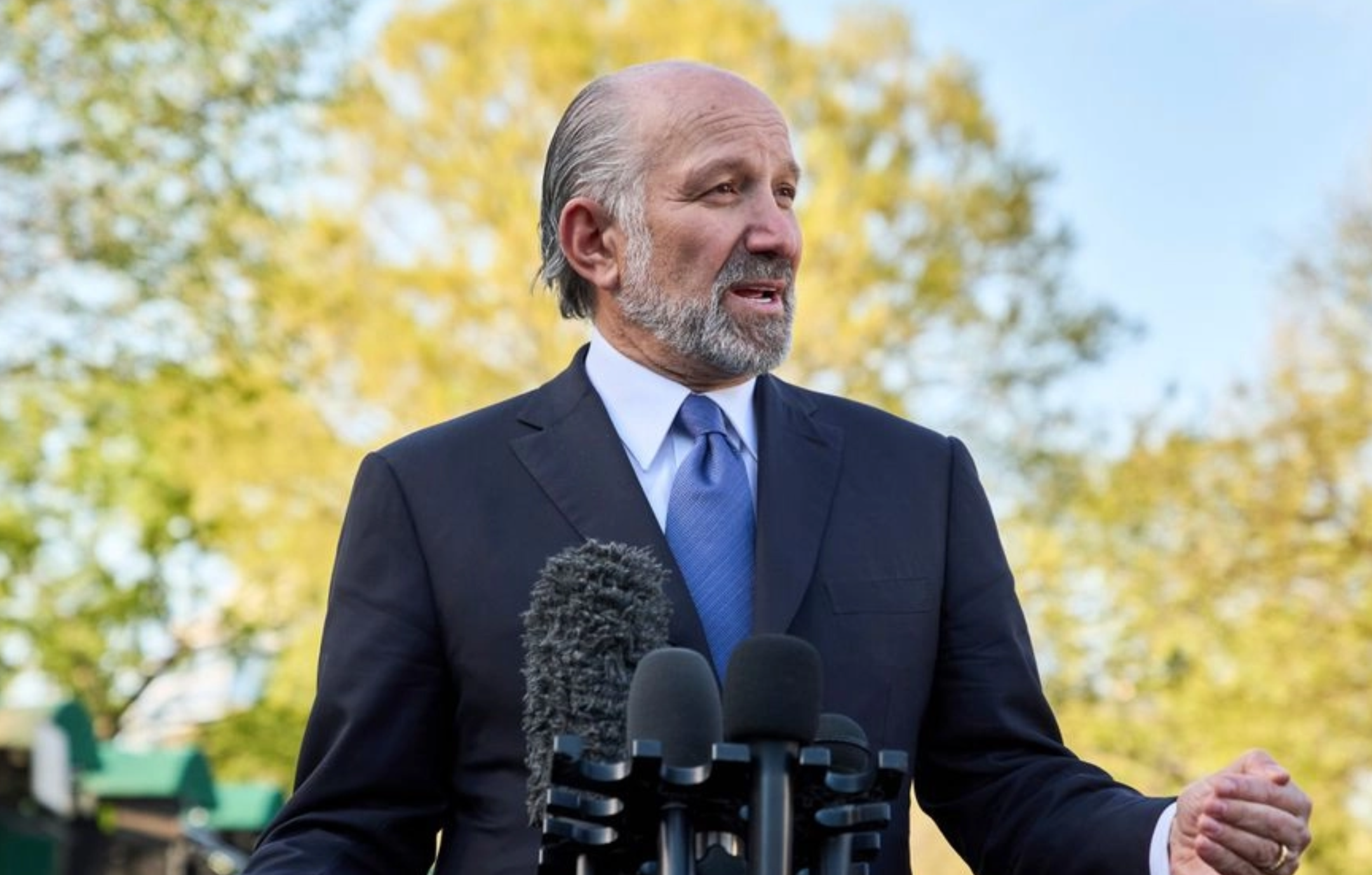EU elogia a Sheinbaum por no poner aranceles en represalia